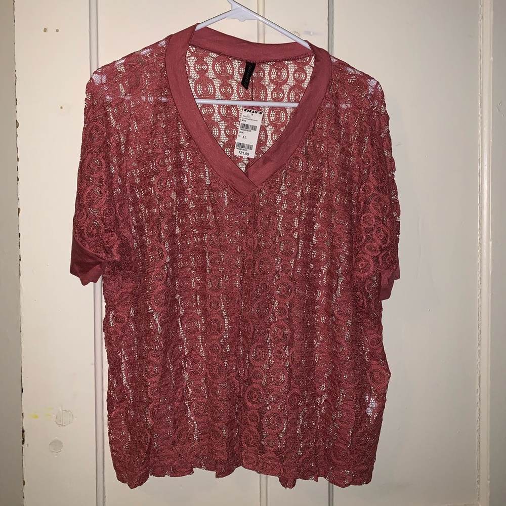 Tilly’s Lace top